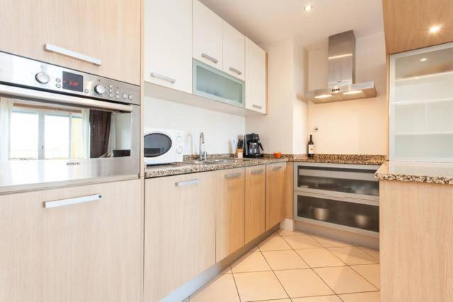 Casa Sol, Fast Wifi, Airco, Swimming Pool Near The Beach Praia Da Rocha Portimao Ngoại thất bức ảnh